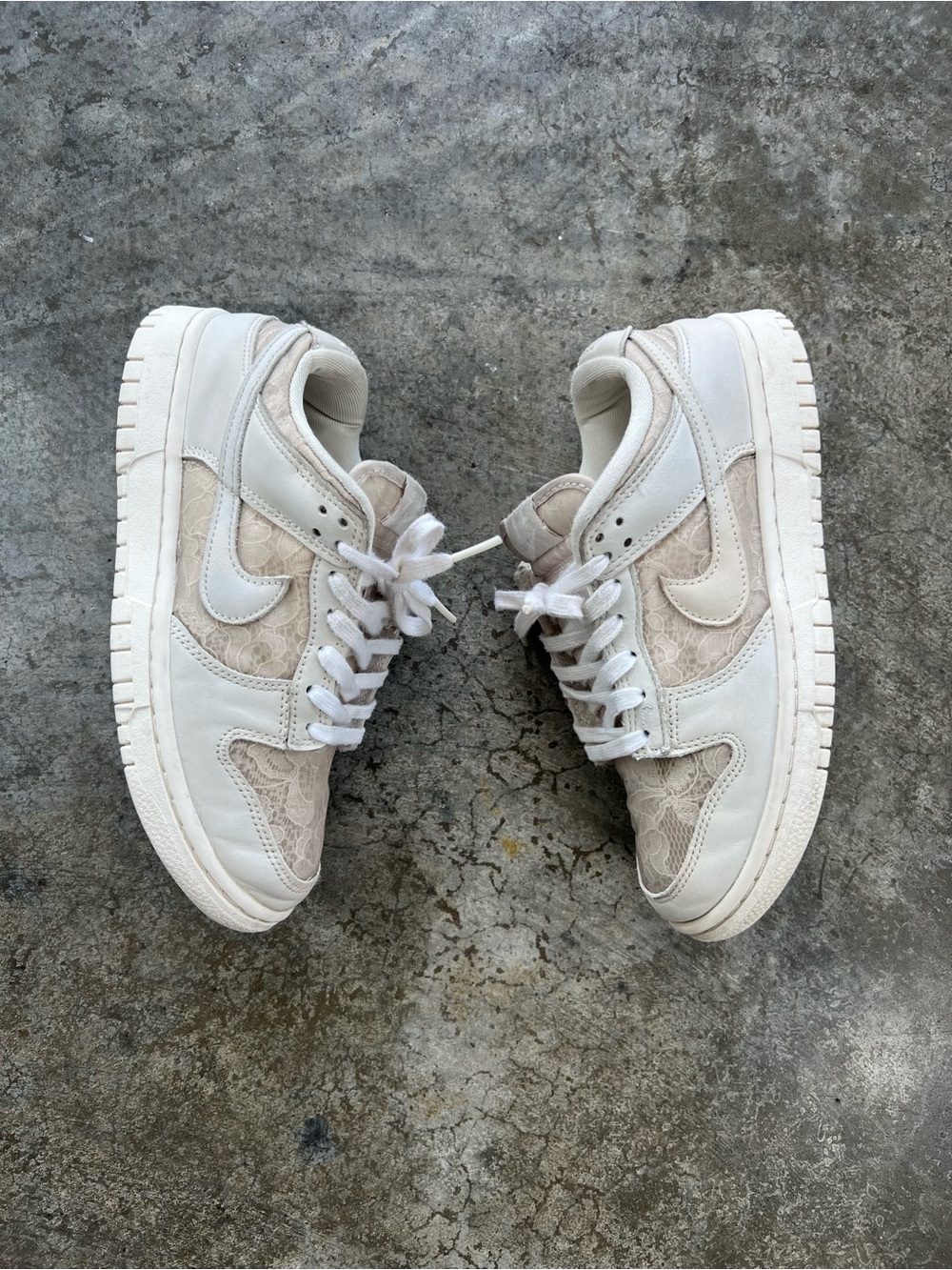 Nike Women’s Cream and White Lace-Panel Low-Top Sneakers
